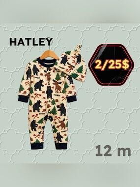 🌙 2/25$ 🇨🇦👍GUC HATLEY |12m | Unisex Timber Print Beanie Matched Baby Pyjamas*